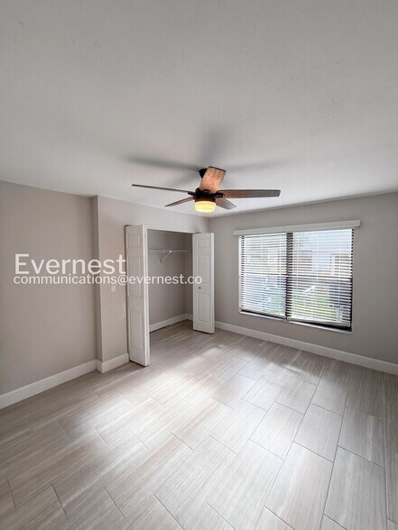 Building Photo - 13601 Frigate Ct