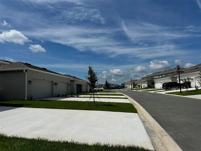 Building Photo - 2856 Haze Rd