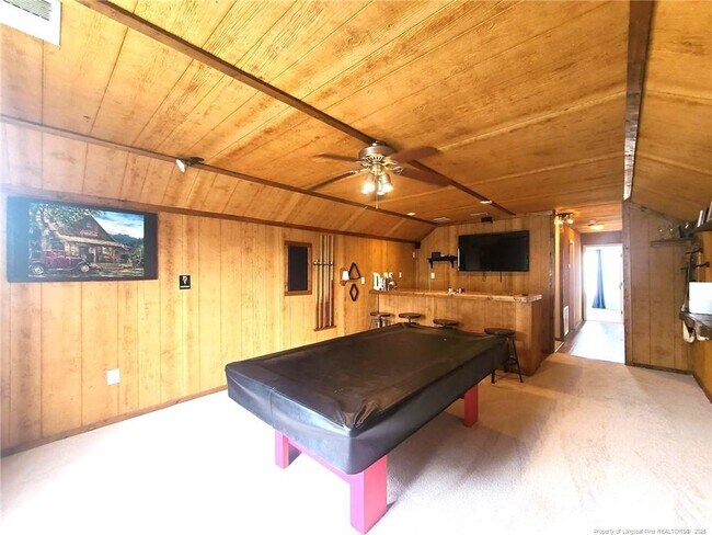 Building Photo - 5215 Woodpecker Dr