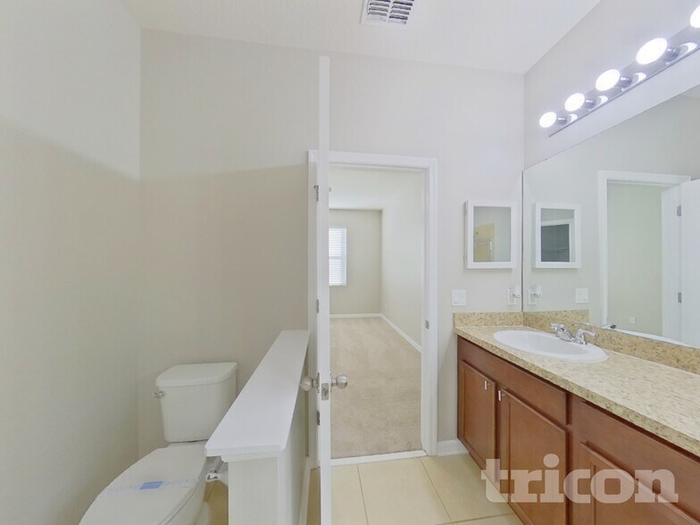 Building Photo - 3252 Zander Dr