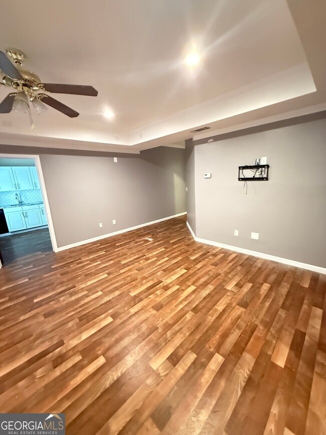 Building Photo - 5679 Coopers Glen Ct SW