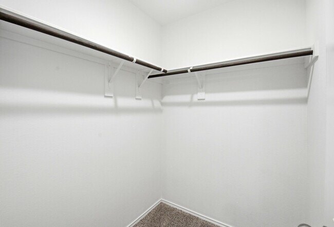 Building Photo - 40758 Rosemary Rain Ln