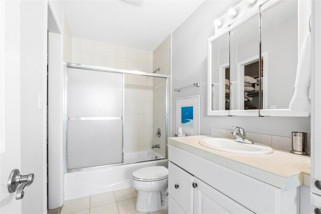 Building Photo - 5500 Sunset Ridge