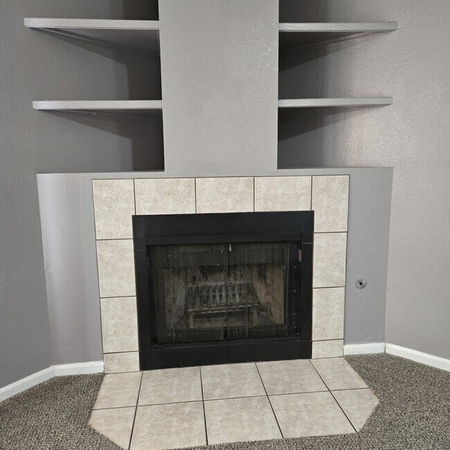 Building Photo - 7304 Grange Ave NW