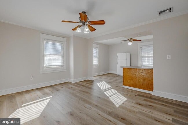 Building Photo - 1210 W Darby Rd