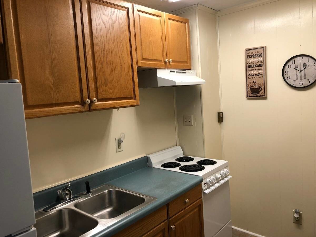 Building Photo - 101 Woodcrest Dr