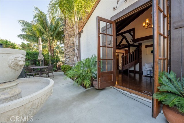 Building Photo - 1481 Santa Cruz St