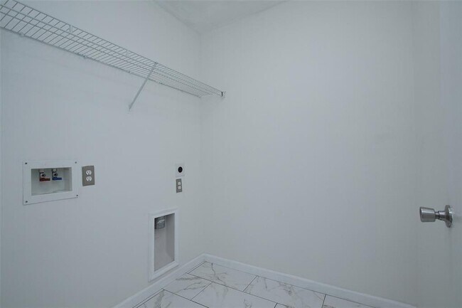 Building Photo - 20530 Ranch Mill Lane
