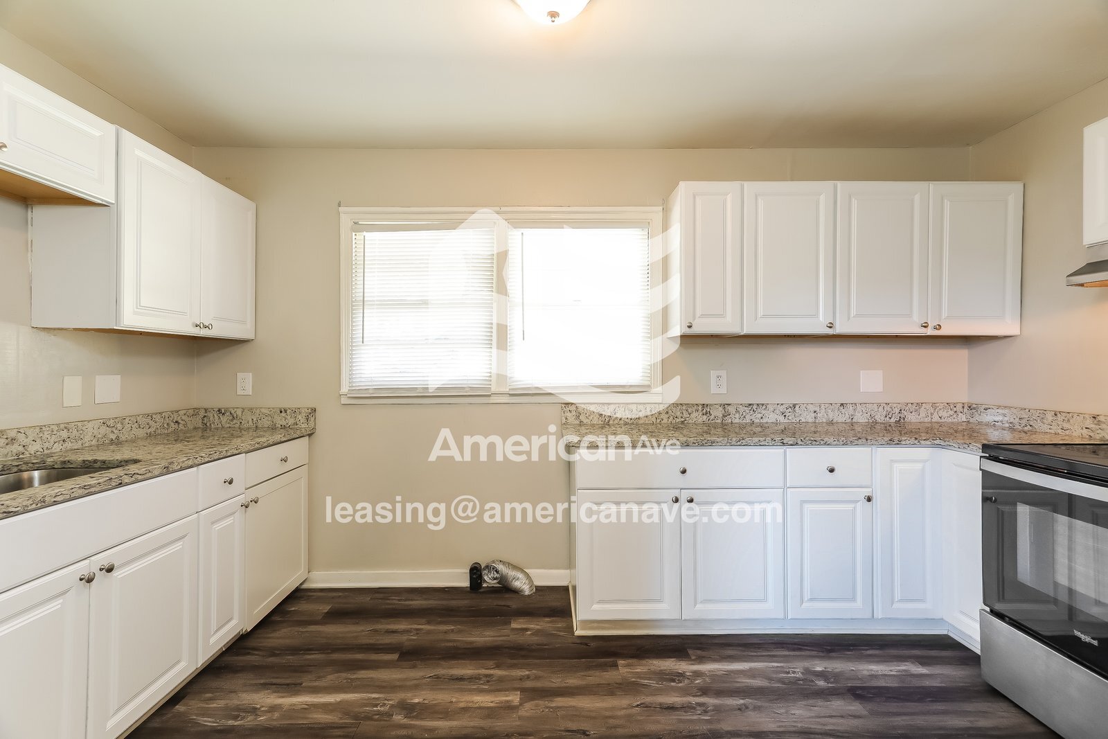 Building Photo - 8605 9th Ct S