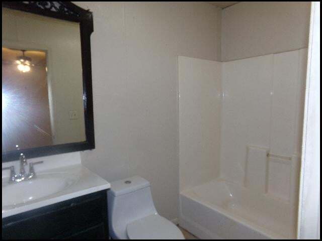 Building Photo - 13524 Marietta Dr