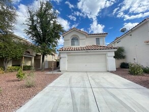 Building Photo - Carry Over Showing: This property has been...