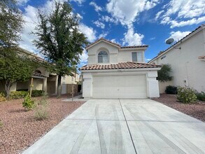 Building Photo - To schedule a viewing, call Wally Fellman ...