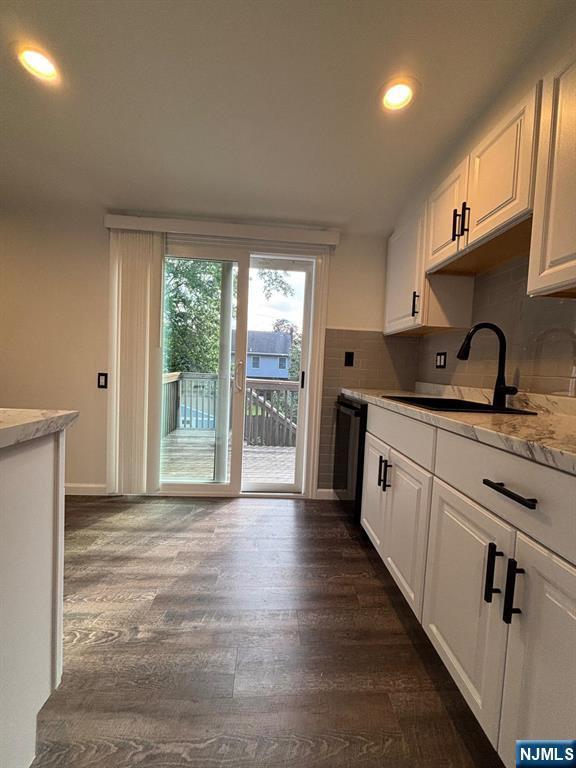 Building Photo - 10-02 5th St