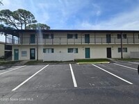 Building Photo - 505 Landings Way