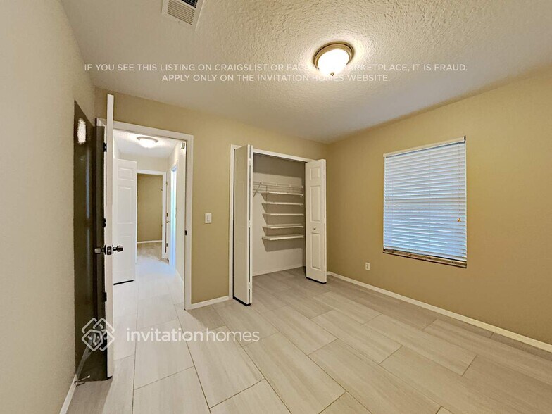 Building Photo - 12863 Downstream Cir