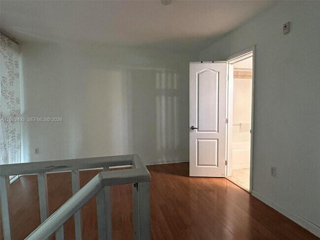 Building Photo - 8950 SW 69th Ct