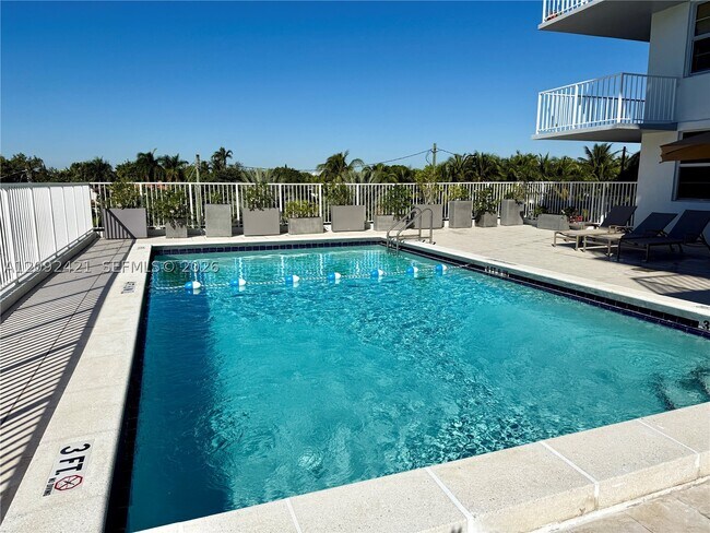 Building Photo - 2829 Indian Creek Dr