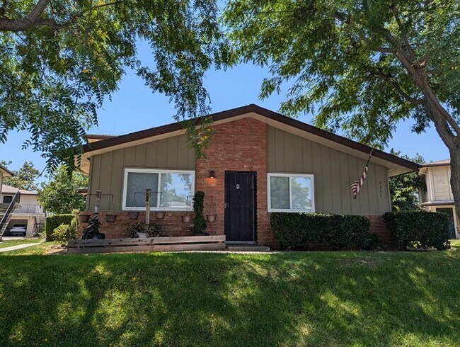 Primary Photo - 2 Bedroom-1 Bathroom Condo in Santee (Tras...
