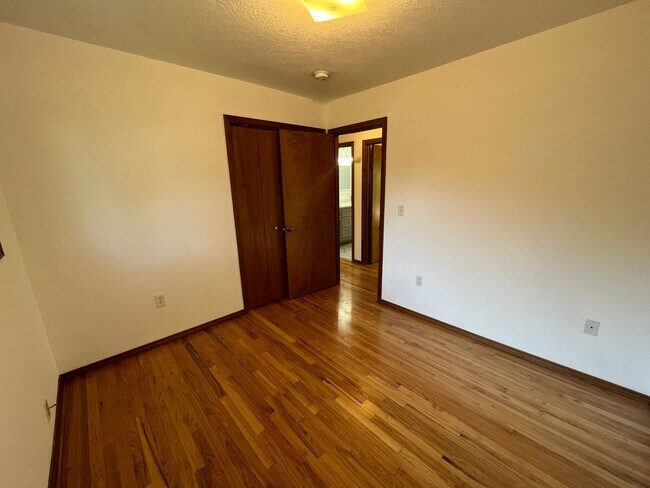 Building Photo - 3Bd/1Ba Home in Ardenwald-Johnson Creek Ne...