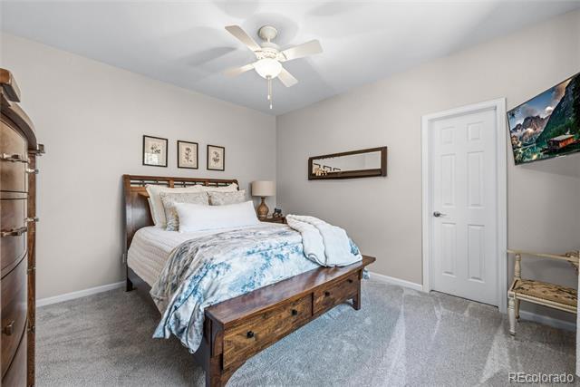 Building Photo - 450 Lariat Loop