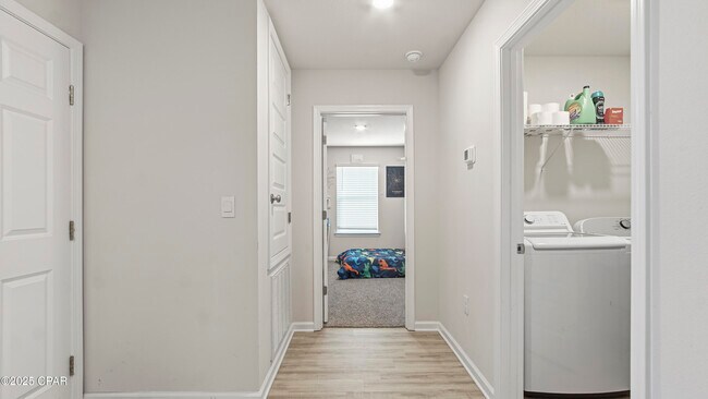 Building Photo - 6592 Slabinski Ln