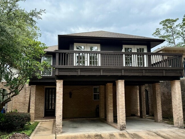 Building Photo - 201 Vanderpool Ln