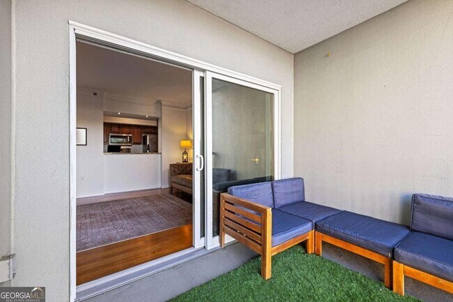 Building Photo - 275 13th St NE