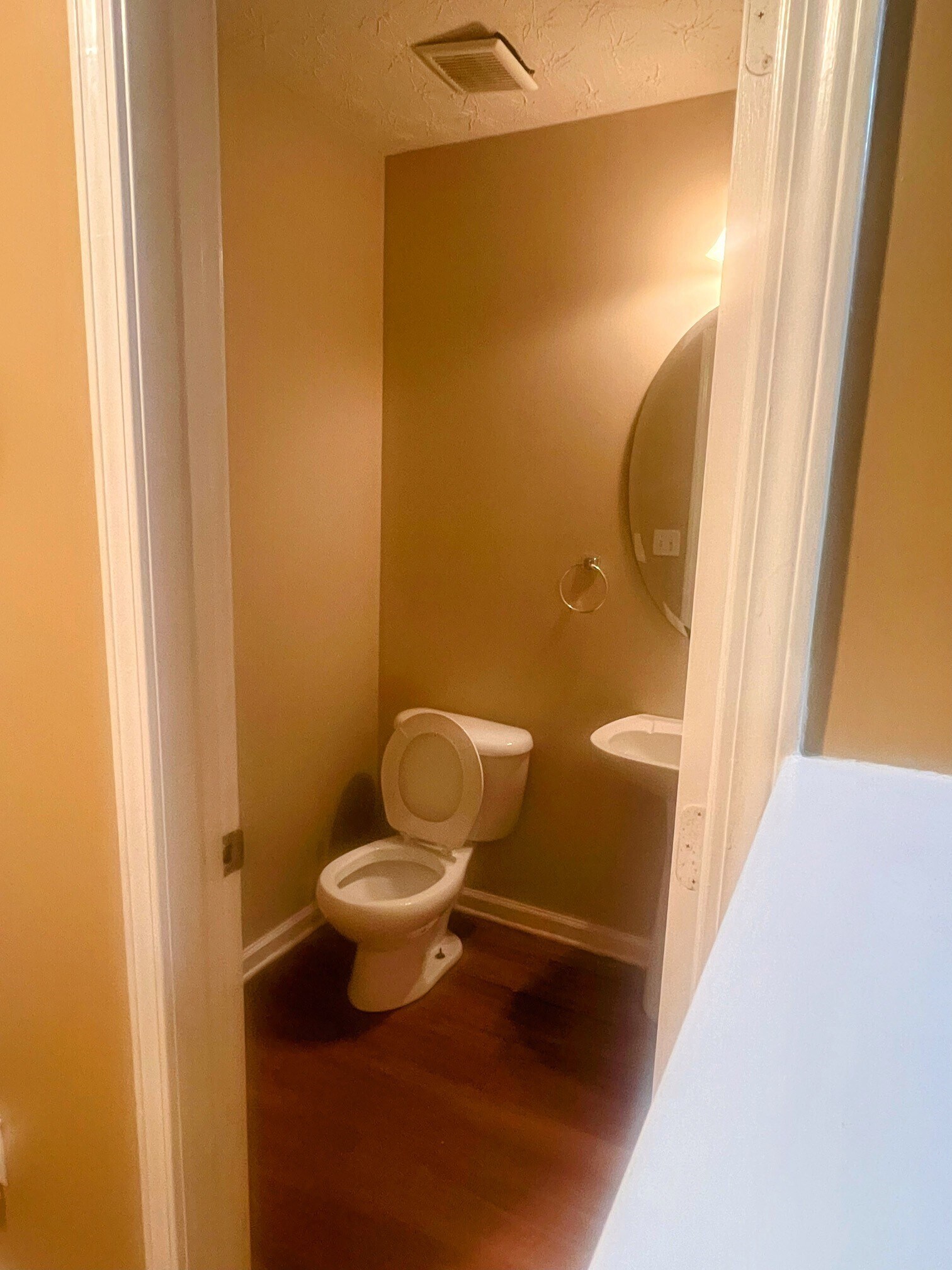 Building Photo - 2970 Vining Ridge Ln