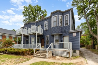 Building Photo - 3028 Cleinview Ave