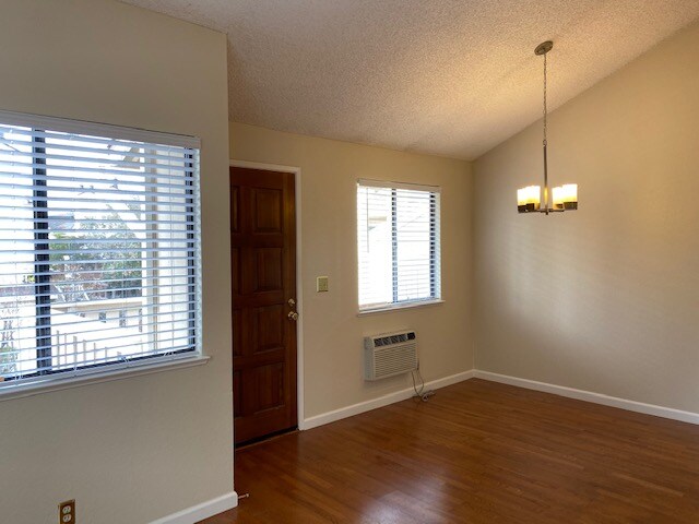 Building Photo - 2859 S Bascom Ave