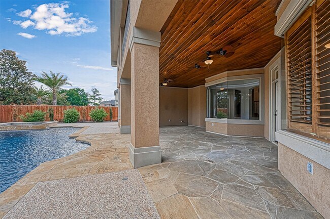 Building Photo - 13815 Nathan Ridge Ln