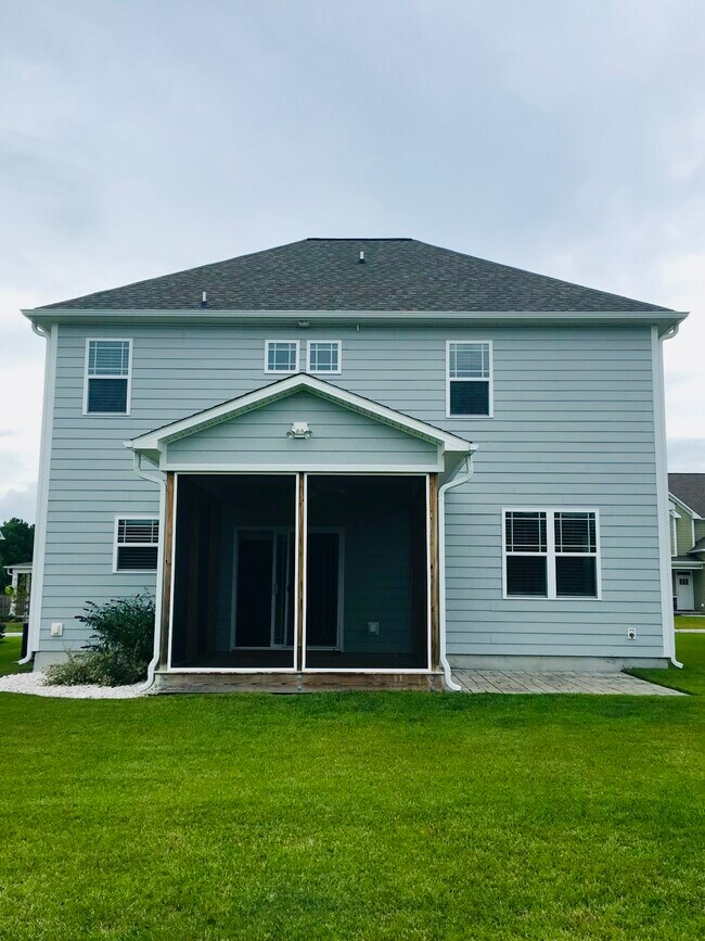 Building Photo - 102 Abaco Dr E