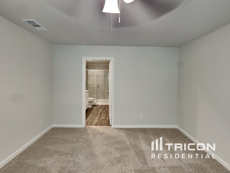 Building Photo - 414 Aberdeen Dr