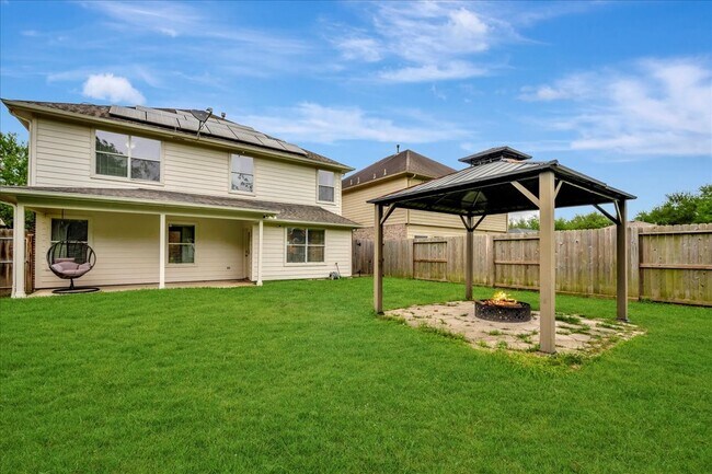 Building Photo - 4026 Bentwood Dr