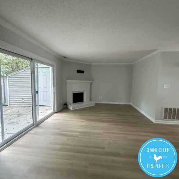 Building Photo - 7314 Sandy Creek Dr