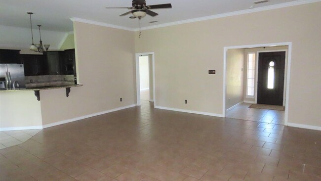 Building Photo - 21206 Altuda Ln