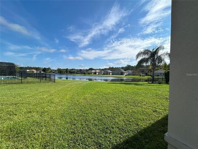 Building Photo - 10507 Eastpark Lake Dr