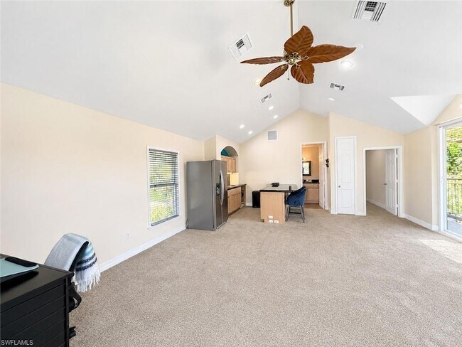 Building Photo - 10919 Parnu St