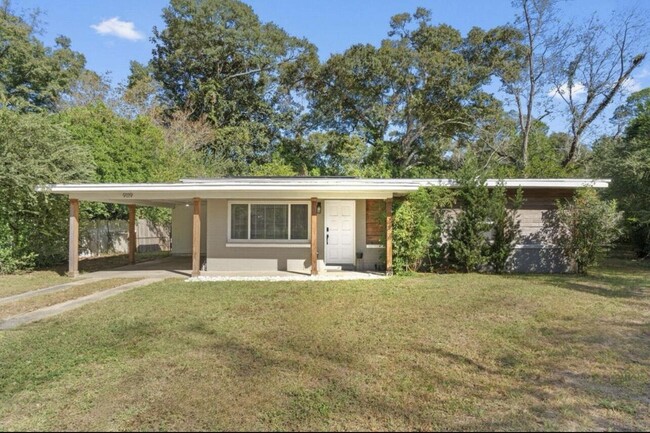 Primary Photo - 9119 Amherst Dr