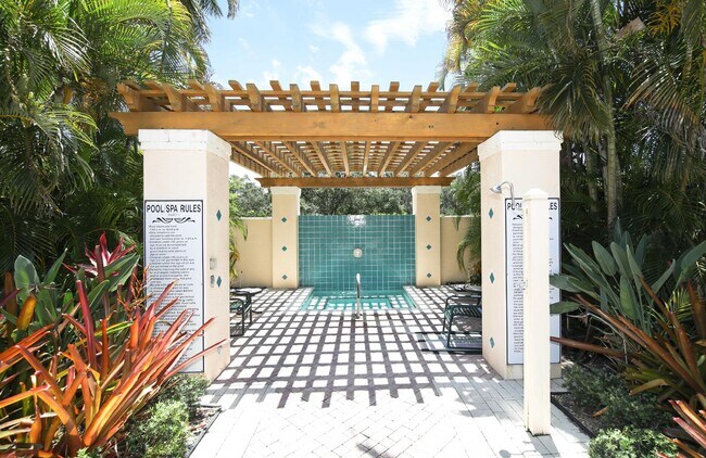 Building Photo - 309 NW Toscane Tr
