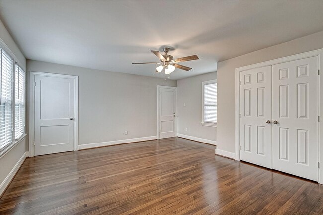 Building Photo - 2420 Huldy St
