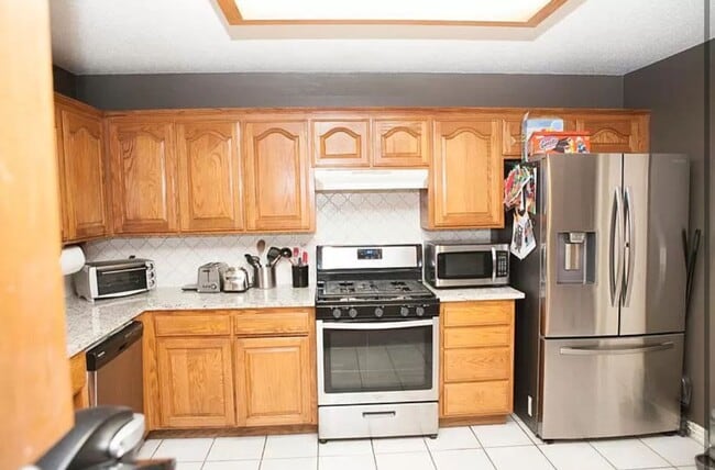 Building Photo - Available July 1st! 3-Bedroom, 2-Bathroom ...