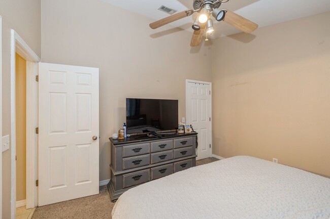 Building Photo - 7451 Harvest Village Ct