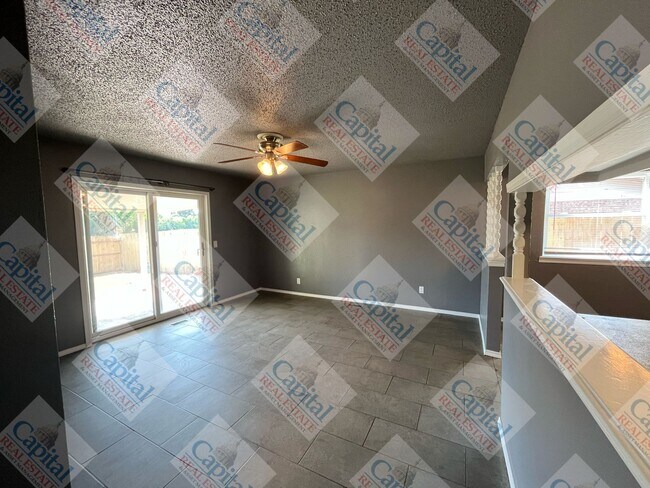 Building Photo - Home Sweet Home!!!