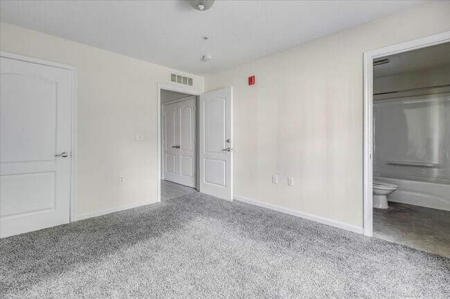 Building Photo - 3000 S Adams St
