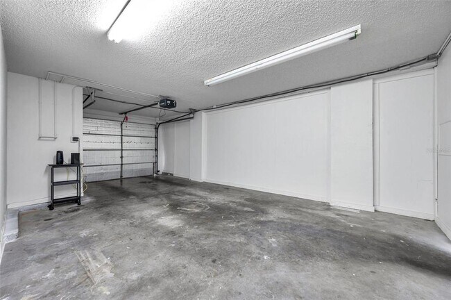 Building Photo - 745 Pinellas Bayway S