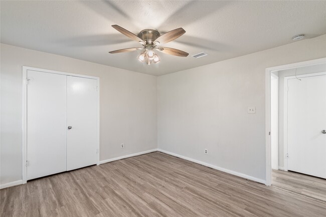 Building Photo - 22115 Fincastle Dr