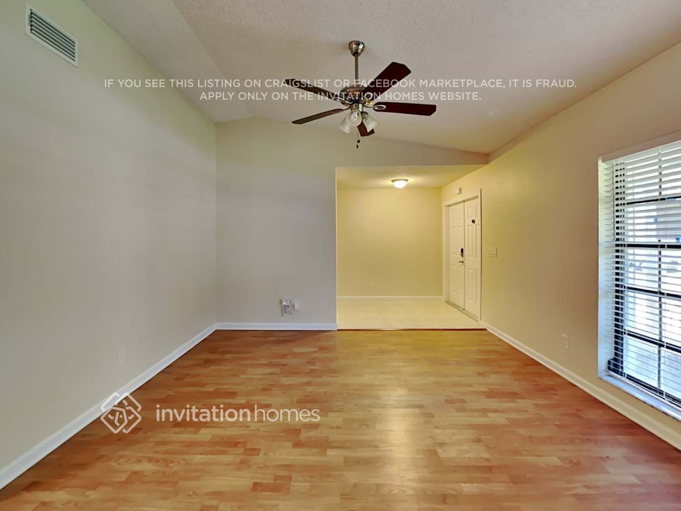 Building Photo - 8475 NW 2nd Manor