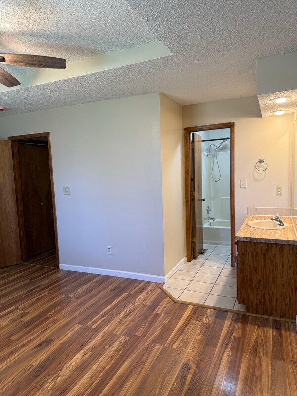 Building Photo - 3467 S Christy Ct