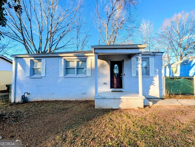 Building Photo - 2533 Godfrey Dr NW